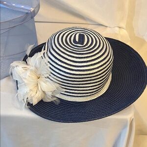 Giovannio NY Navy and White Striped Hat with Feather Accent with hat box